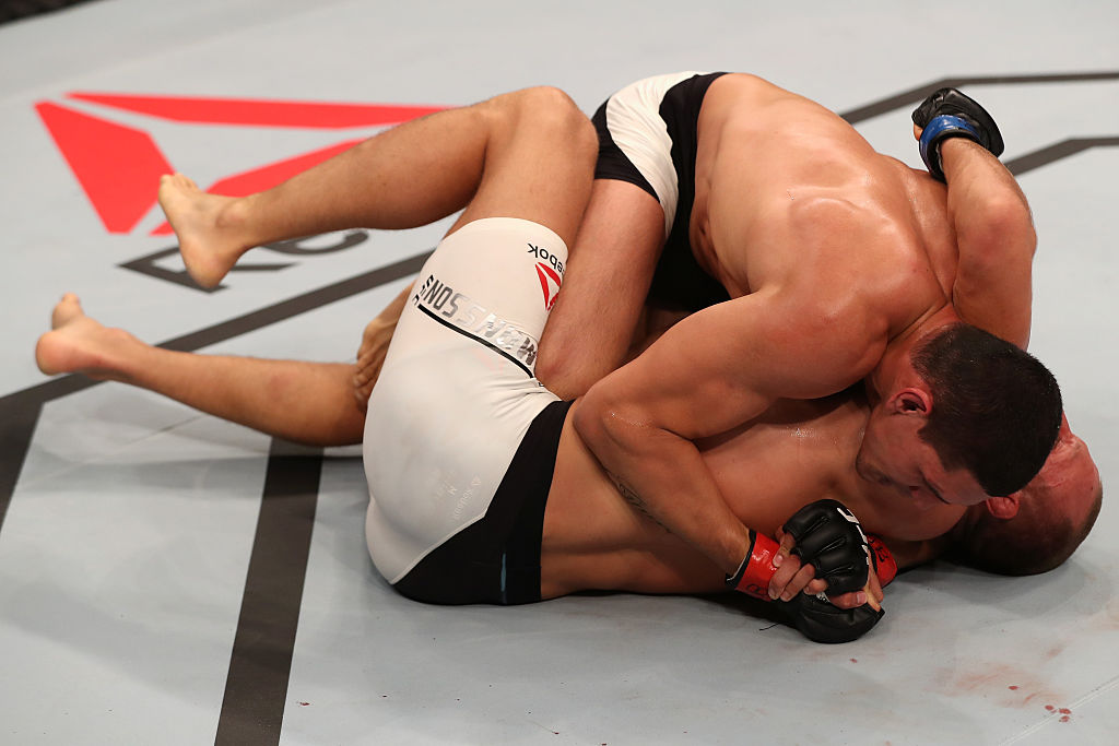 SAO PAULO, BRAZIL - NOVEMBER 19: Cezar Ferreira of Brazil submits Jack Hermansson of Sweden during their middleweight bout at the UFC Fight Night Bader v Minotouro at Ibirapuera Gymnasium on November 19, 2016 in Sao Paulo, Brazil. (Photo by Buda Mendes/Zuffa LLC)