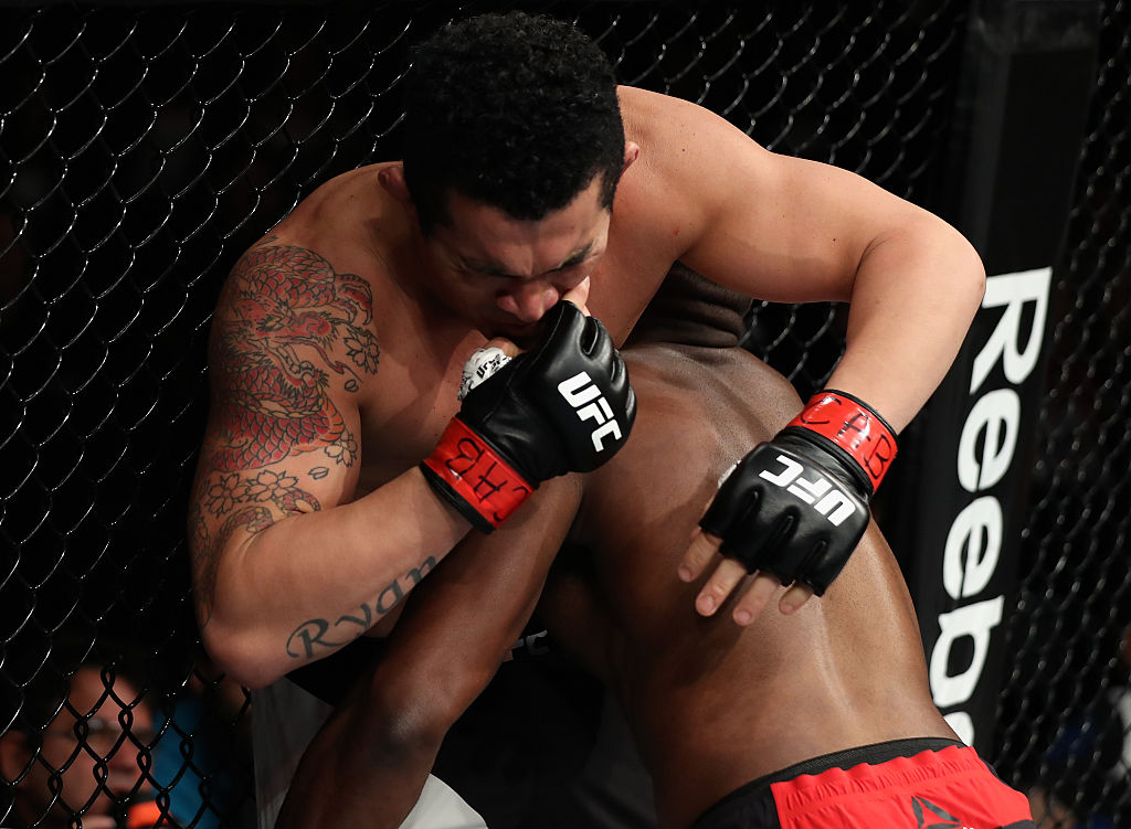SAO PAULO, BRAZIL - NOVEMBER 19: Darren Stewart of England pushes Francimar Barroso of Brazil during their light heavyweight bout at the UFC Fight Night Bader v Minotouro at Ibirapuera Gymnasium on November 19, 2016 in Sao Paulo, Brazil. (Photo by Buda Mendes/Zuffa LLC/Zuffa LLC via Getty Images)