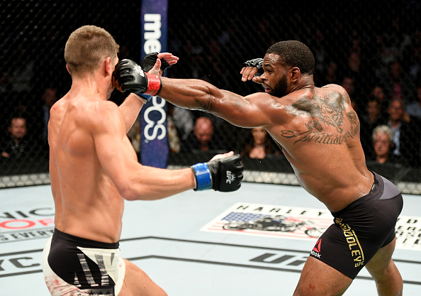 NEW YORK, NY - NOVEMBER 12: Tyron Woodley of the United States (left) fights against Stephen Thompson of the United States in their welterweight championship bout during the UFC 205 event at Madison Square Garden on November 12, 2016 in New York City. (Photo by Jeff Bottari/Zuffa LLC)