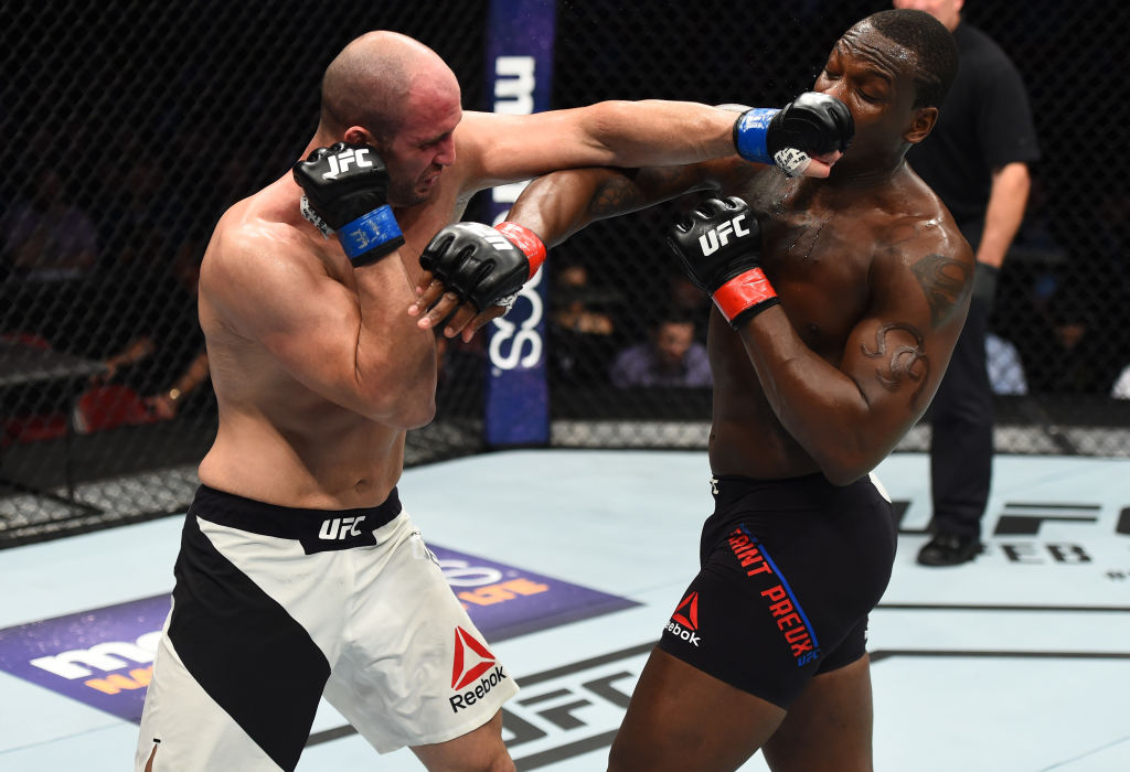 HOUSTON, TX - FEBRUARY 04: (L-R) Volkan Oezdemir of Switzerland punches Ovince Saint Preux in their light heavyweight bout during the UFC Fight Night event at the Toyota Center on February 4, 2017 in Houston, Texas. (Photo by Jeff Bottari/Zuffa LLC)