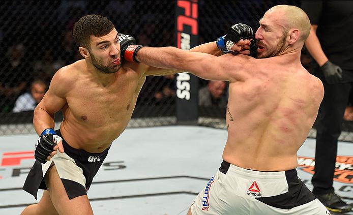 LAS VEGAS, NV - MARCH 04: (L-R) David Teymur of Sweden punches Lando Vannata in their lightweight bout during the UFC 209 event at T-Mobile Arena on March 4, 2017 in Las Vegas, Nevada. (Photo by Josh Hedges/Zuffa LLC)