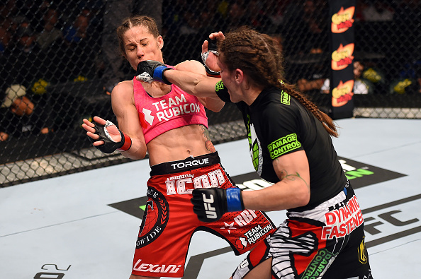 Lauren Murphy punches <a href='../fighter/Liz-Carmouche'>Liz Carmouche</a> in their women’s bantamweight fight during the <a href='../event/UFC-Silva-vs-Irvin'>UFC Fight Night </a>event at the Patriot Center on April 4, 2015 in Fairfax, Virginia. (Photo by Josh Hedges/Zuffa LLC)“ align=“left“/>Murphy’s humility is admirable in a world where fighters with half her resume do twice the boasting, but the 34-year-old’s mindset may have been a hurdle during her UFC run thus far, which has resulted in a 1-3 record. Sure, she earned her call to the big show with an 8-0 MMA run that included the Invicta title and three wins in the promotion, but feeling that she was fighting an uphill battle experience wise kept her from reaching her potential earlier.</p><p>Not that her performances showed it. Despite her record, Murphy could have conceivably won each of the three close decisions she dropped to Sara McMann, Liz Carmouche and <a href=