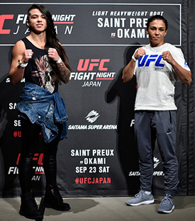 (L-R) Claudia Gadelha of Brazil and Jessica Andrade of Brazil pose for the media during the UFC Ultimate Media Day at the Park Hyatt on Sept. 20, 2017 in Tokyo, Japan. (Photo by Jeff Bottari/Zuffa LLC)