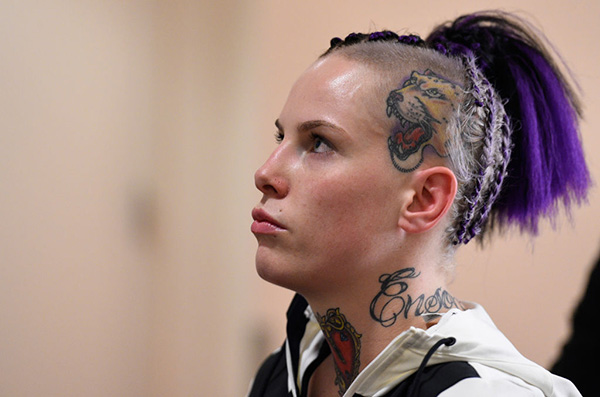 <a href='../fighter/Bec-Rawlings'>Bec Rawlings</a> of Australia warms up backstage during the <a href='../event/UFC-Silva-vs-Irvin'>UFC Fight Night </a>event at the Toyota Center on February 4, 2017 in Houston, Texas. (Photo by Mike Roach/Zuffa LLC)“ align=“center“/> Bec Rawlings had a problem late in training camp for her Saturday bout against <a href=