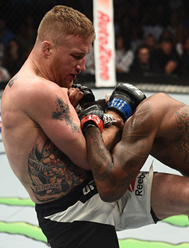 Justin Gaethje knees <a href='../fighter/Michael-Johnson'>Michael Johnson</a> during The Ultimate Fighter Finale at T-Mobile Arena on July 7, 2017 in Las Vegas, NV. (Photo by Brandon Magnus/Zuffa LLC)“ align=“left“/>UFC President Dana White might want to go ahead and write out some bonus checks for this matchup between Ultimate Fighter coaches Eddie Alvarez and Justin Gaethje, because this fight promises to be a crowd pleasing affair. Both Alvarez and Gaethje have put on more than a few memorable performances and this one should be no different.</p><p>As a former UFC lightweight champion, Alvarez has faced nothing but elite competition since arriving in the promotion and that experience will certainly help him in this fight. Alvarez is not only a knockout striker but he possesses very good grappling and clinch work against the cage as well. While he’s been part of some real firefights in recent years, Alvarez has also out worked opponents in the past, as in his bouts against <a href=