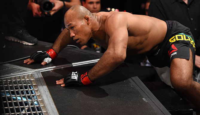Jacare Souza enters the Octagon against <a href='../fighter/Vitor-Belfort'>Vitor Belfort</a> at UFC 198″ align=“center“/><br />Ronaldo “Jacare” Souza hasn’t set foot in the Octagon in nine months, last crossing the threshold into the UFC cage in April when current middleweight champion <a href=