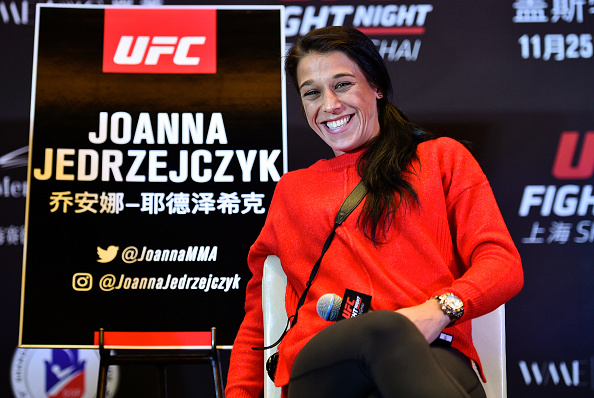 SHANGHAI, CHINA - NOVEMBER 23: <a href='../fighter/Joanna-Jedrzejczyk'>Joanna Jedrzejczyk</a> of Poland speaks to the media inside the Kerry Hotel Pudong on November 23, 2017 in Shanghai, China. (Photo by Brandon Magnus/Zuffa LLC via Getty Images)“ align=“center“/><br />You can tell a lot about a fighter by how they respond to adversity and the way they react to setbacks.<p>Last November, Joanna Jedrzejczyk suffered the first loss of her professional career and dropped the UFC women’s strawweight title in the process. After successfully defending the title she claimed at UFC 185 five times, the Polish standout was dropped two minutes into the opening round by challenger <a href=