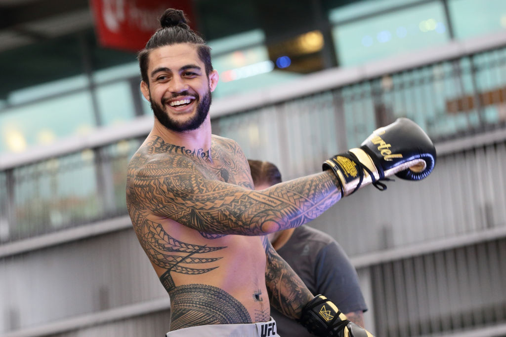 Pedro having some fun at open workouts for Fight Night Singapore June 20, 2018. (Photo by Suhaimi Abdullah - Zuffa LLC/Zuffa LLC)
