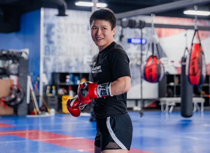 Zhang Weili trains at Fight Ready MMA in Scottsdale Arizona on October 5 2021. (Photo by Zac Pacleb)